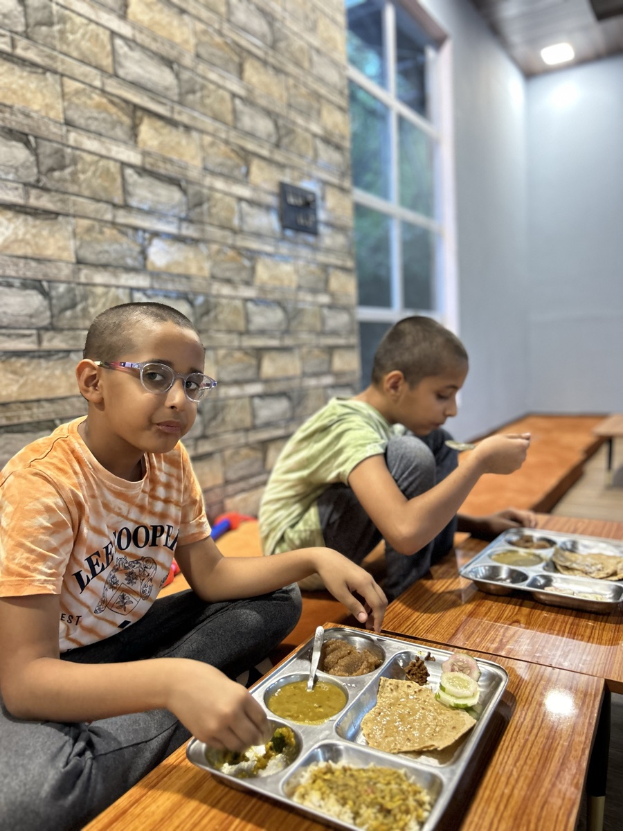 Parents and kids bonding through shared yoga practice